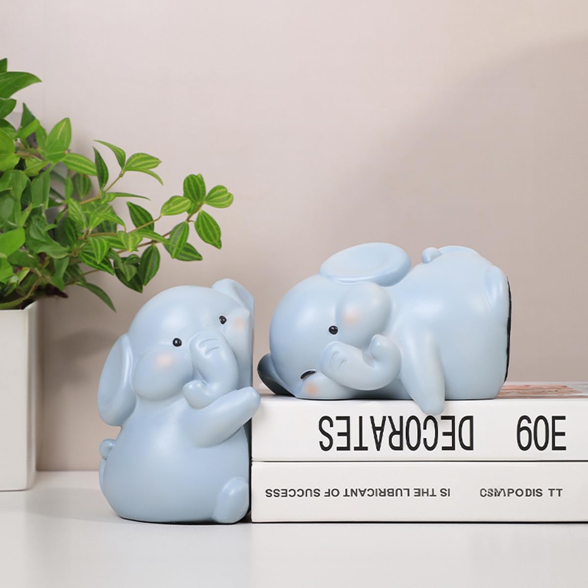 Cute Hug Ducks Decorative Bookends, Unique Book Ends to Hold Books Creative Resin Book Holder Stopper for Home Office Desk Bookshelf Decoration