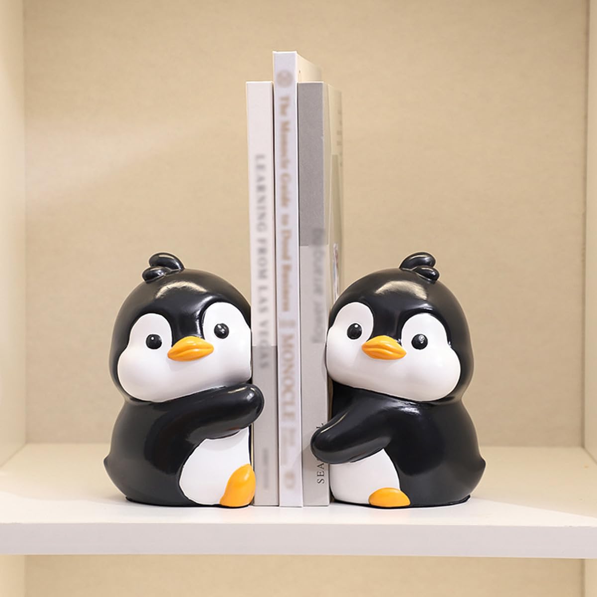 Cute Hug Ducks Decorative Bookends, Unique Book Ends to Hold Books Creative Resin Book Holder Stopper for Home Office Desk Bookshelf Decoration