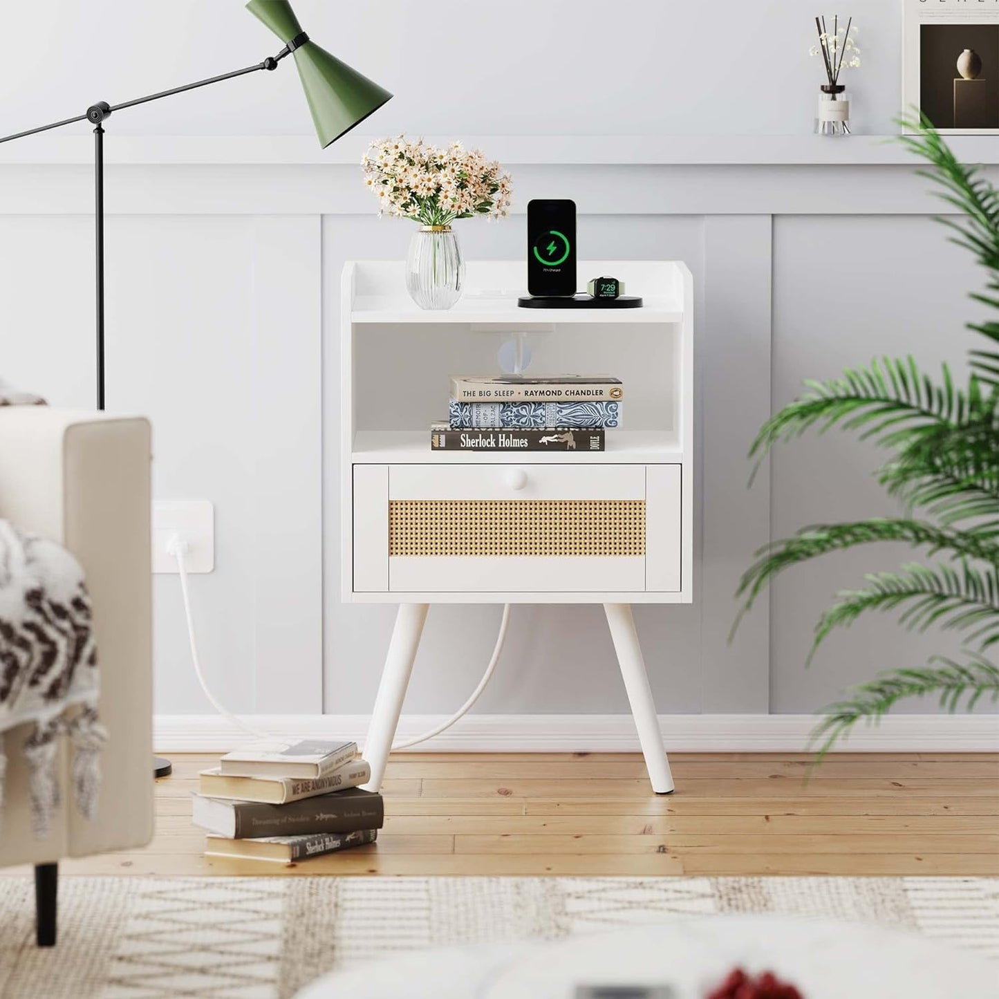 SUPERJARE Nightstands Set of 2, Night Stands with Charging Station & PE Rattan Decor Drawer, Bed Side Tables with Solid Wood Feet, End Table, for Bedroom, Living Room - Natural