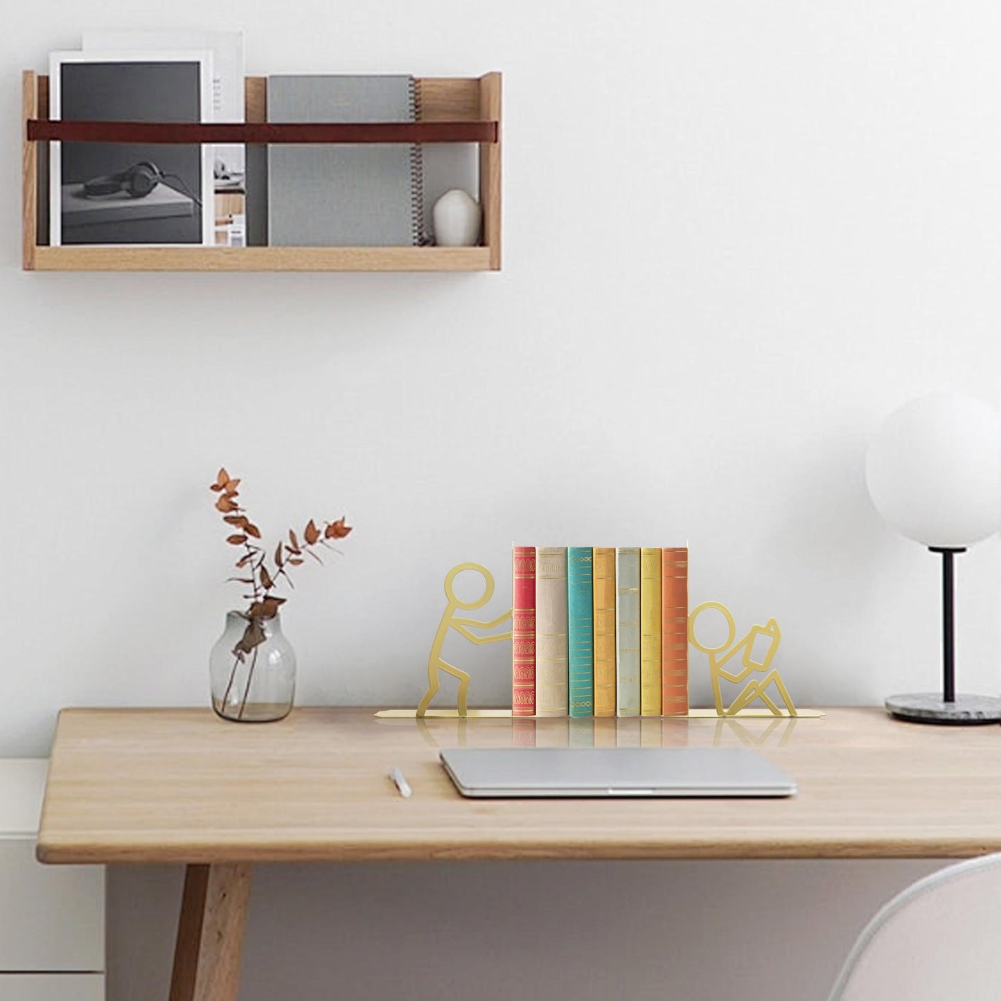 Bookends Decorative Metal Unique Office Desk Bookends Cute Book Ends Reading Decor Bookshelf Decor for Office School Library Bedroom