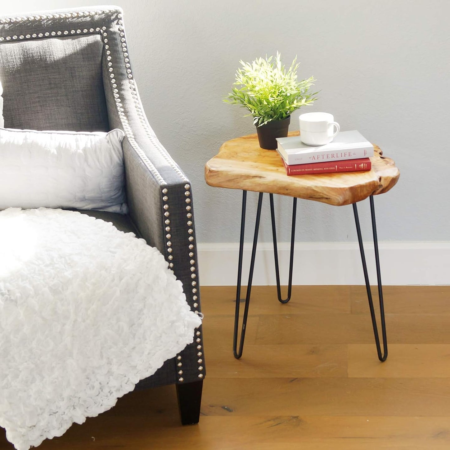 Small End Table, Unique Desktop Side Table,19" L x 16" W x 20.5" H Nightstand
