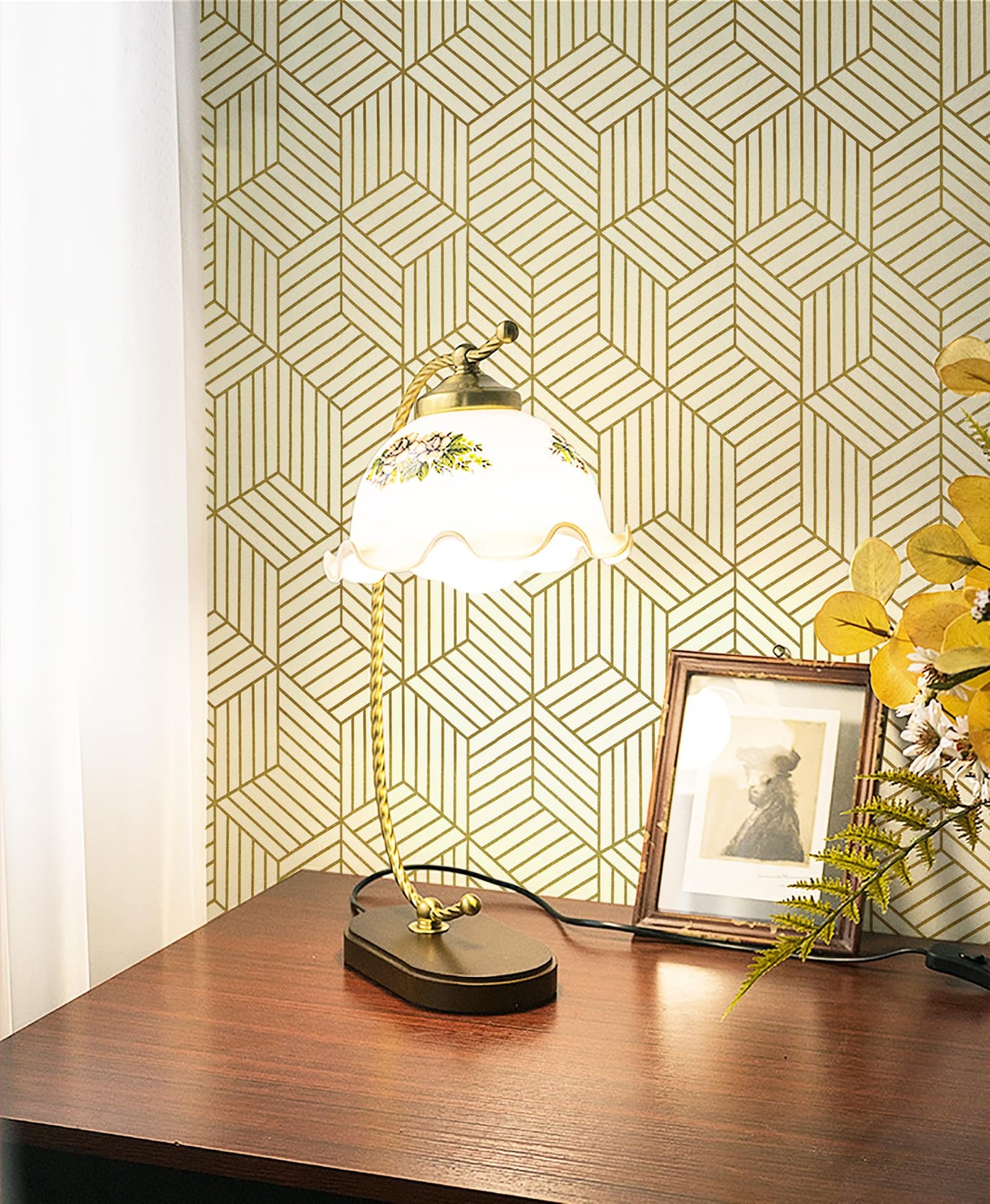 CiCiwind Peel and Stick Wallpaper Boho Wall Paper Modern White and Gold Geometric Contact Paper for Cabinets Removable Self Adhesive Bathroom Wallpaper for Bedroom Papel Tapiz para Pared 15.7"x78.7"