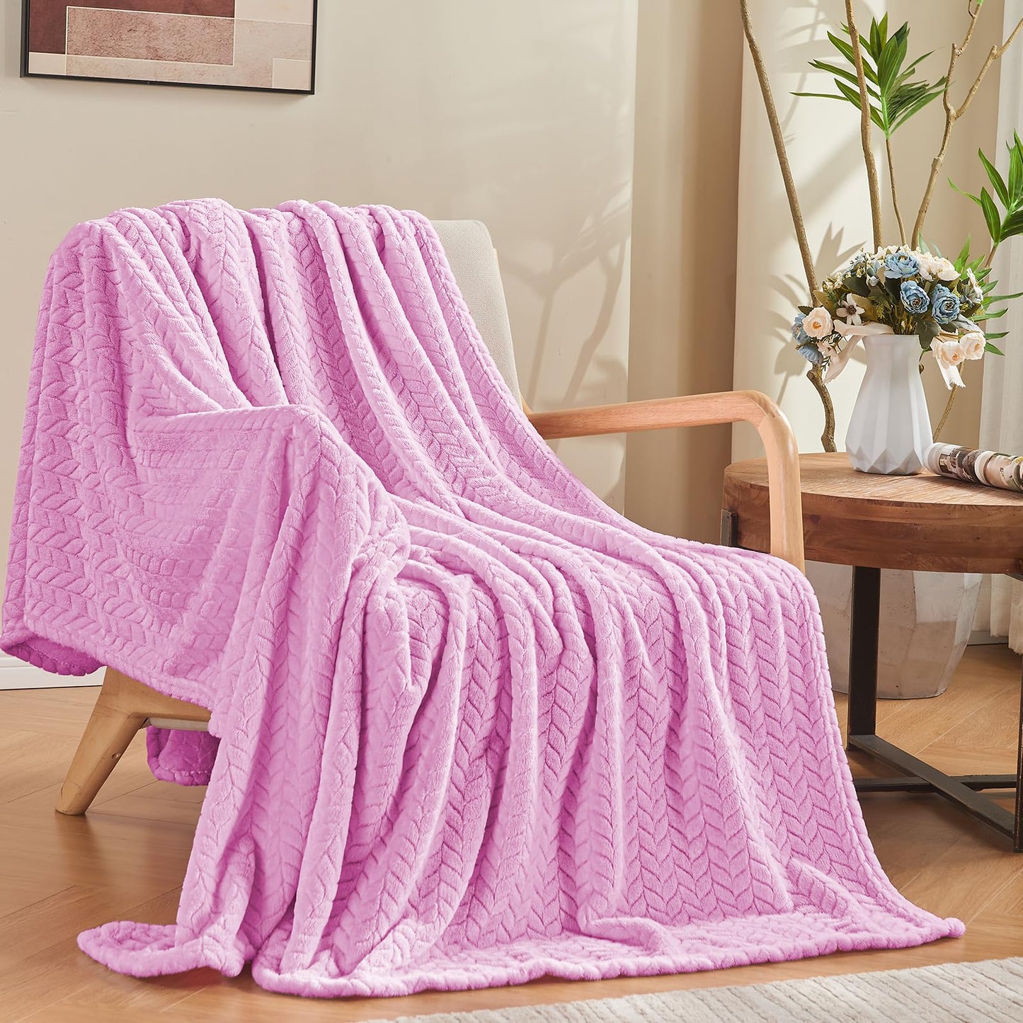 Super Soft Flannel Cozy Blankets for Adults, Washable Lightweight Blanket for Couch Sofa