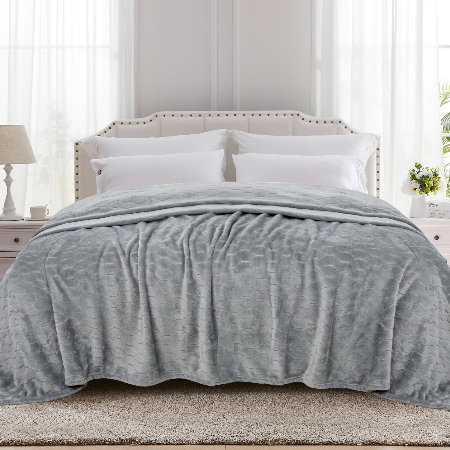 TOONOW Fleece Blanket Super Soft Cozy Throw Blanket 50" x 60", Lightweight Fuzzy Comfy Textured Flannel Blanket Warm Plush Throw Blankets