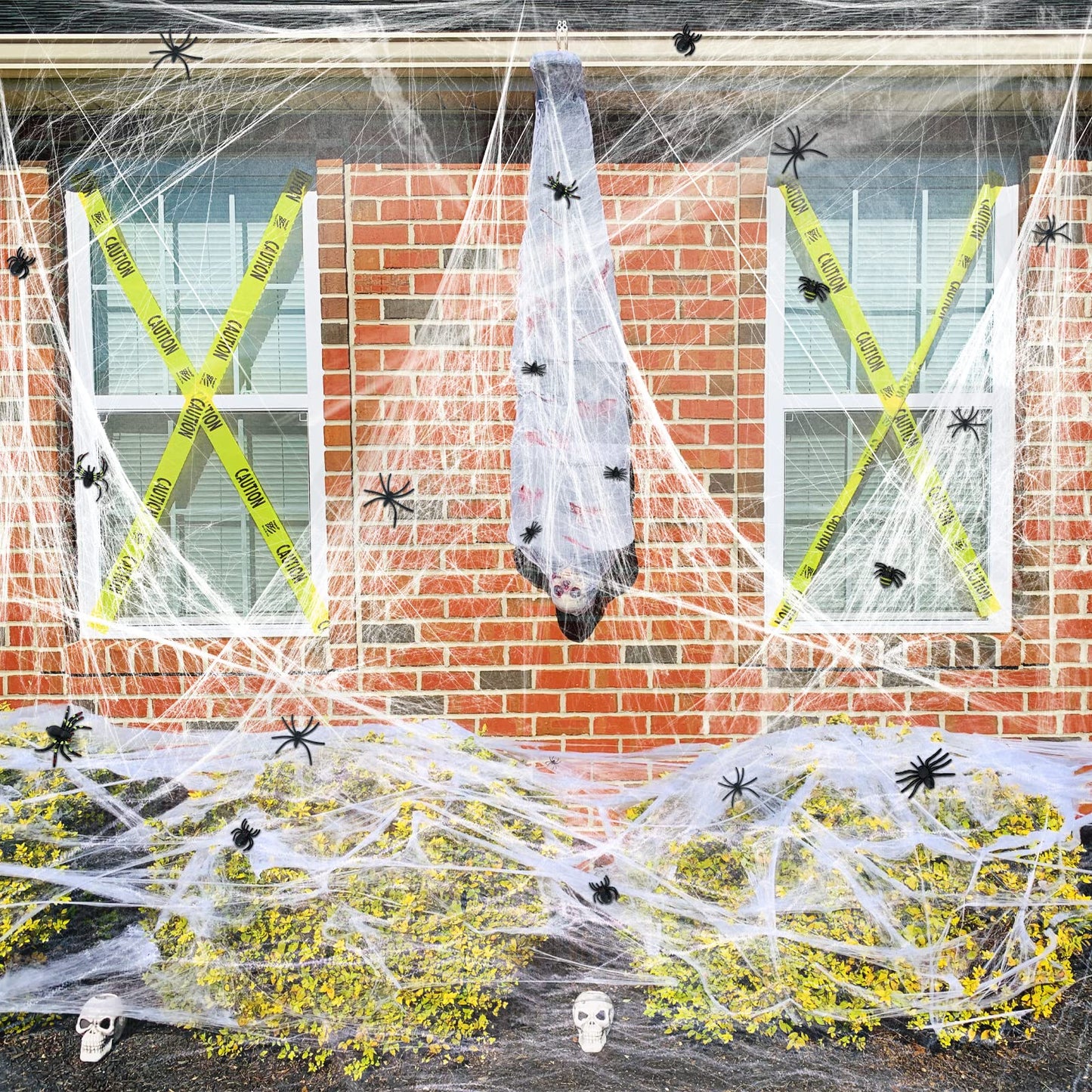 1000 sqft Spider Webs Halloween Decorations Bonus with 30 Fake Spiders, Super Stretch Cobwebs for Halloween Indoor and Outdoor Party Supplies