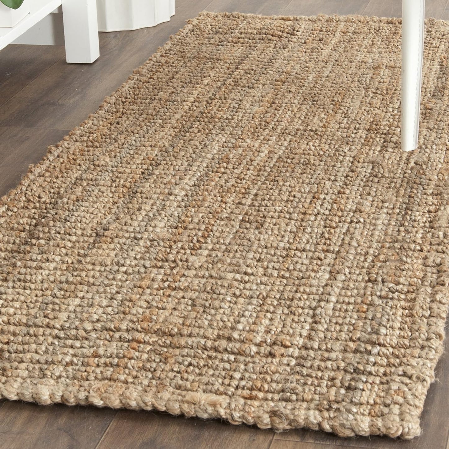 SAFAVIEH Natural Fiber area rug- 9' x 12', Natural, Handmade Chunky Textured JuteThick