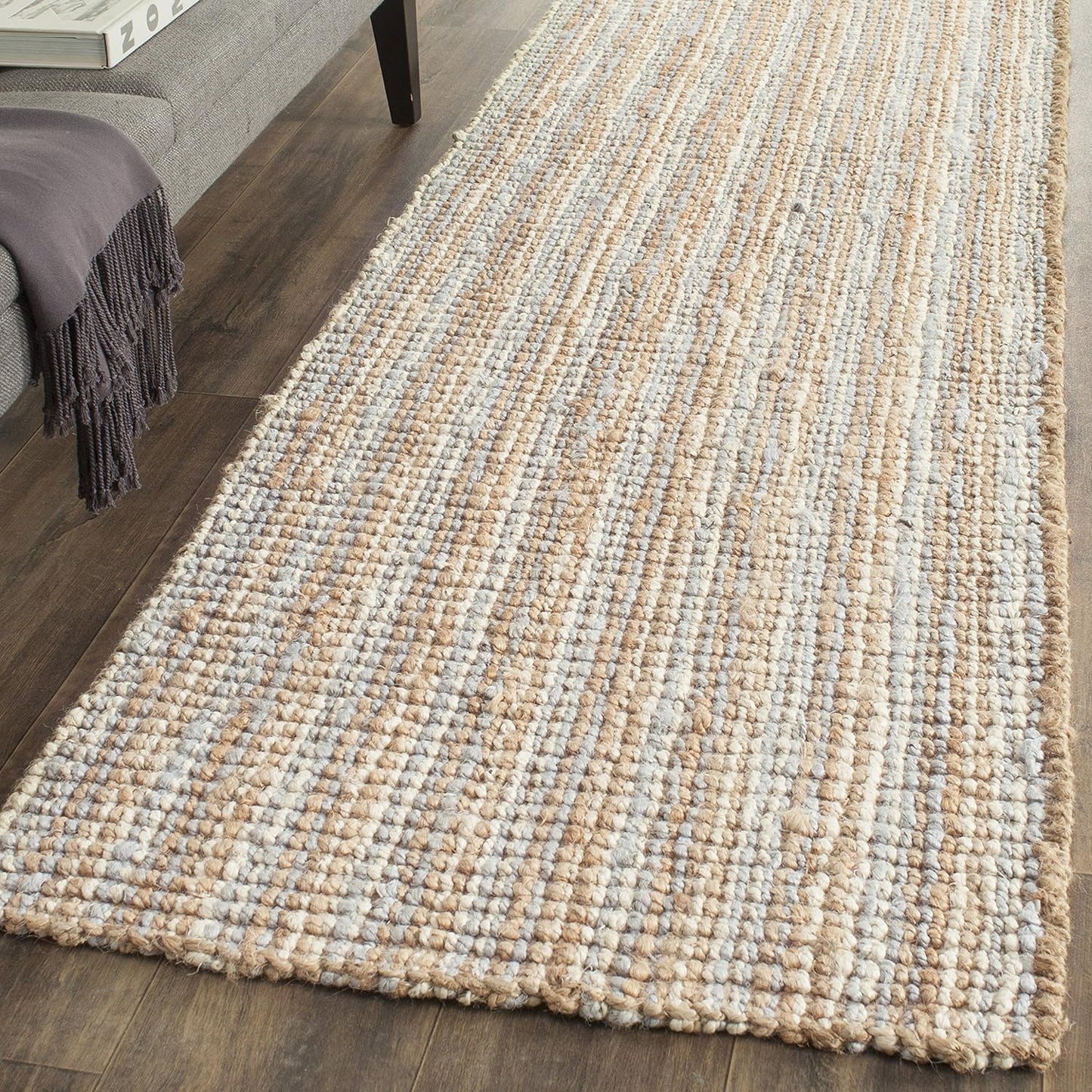 SAFAVIEH Natural Fiber area rug- 9' x 12', Natural, Handmade Chunky Textured JuteThick