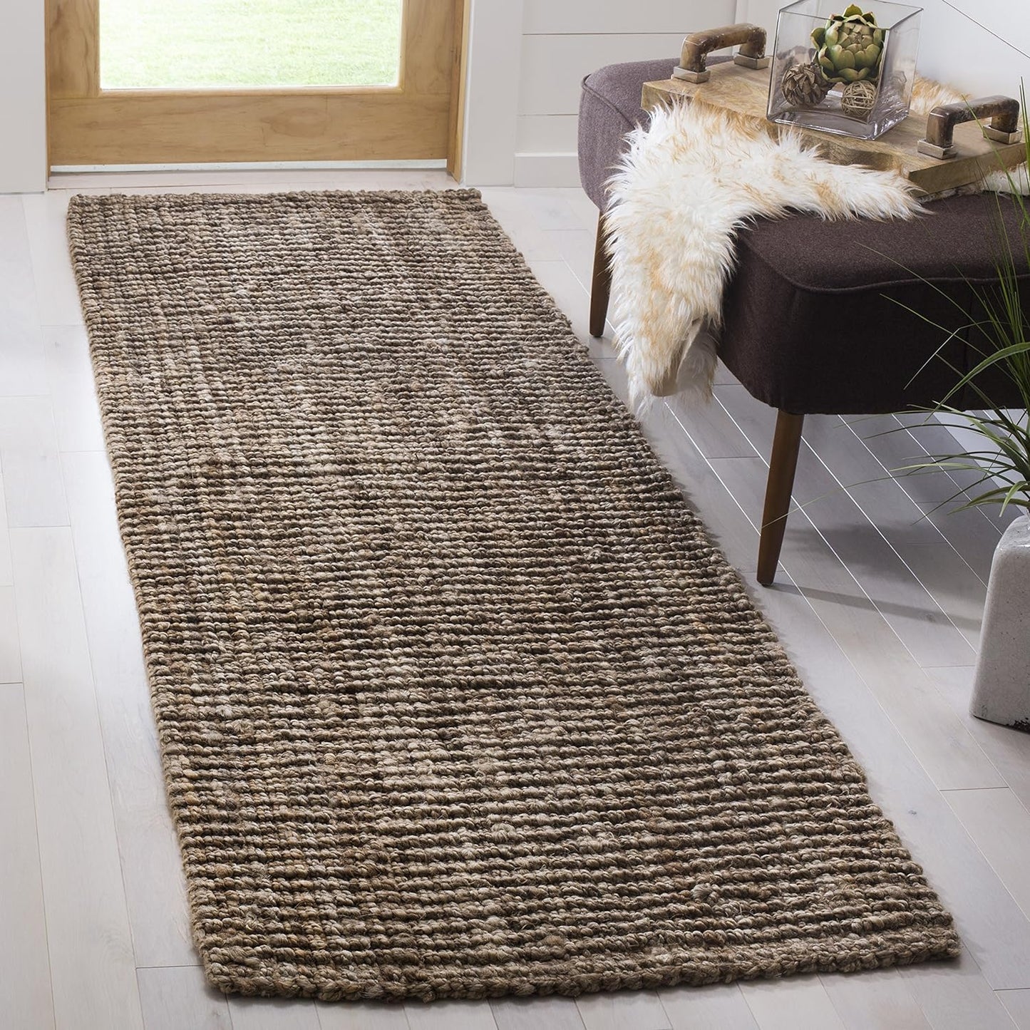 SAFAVIEH Natural Fiber area rug- 9' x 12', Natural, Handmade Chunky Textured JuteThick