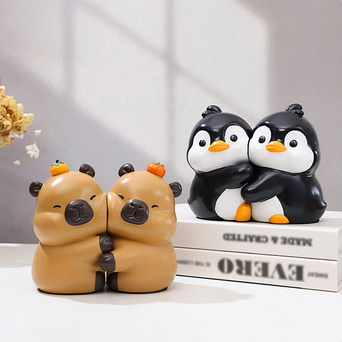 Cute Hug Ducks Decorative Bookends, Unique Book Ends to Hold Books Creative Resin Book Holder Stopper for Home Office Desk Bookshelf Decoration