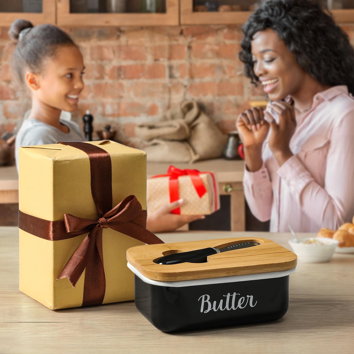 Butter Dish with Lid and Butter Curler Knife - Unbreakable Stainless Steel Keeper Container with Double Silicone Sealing, for Kitchen Farmhouse Decor