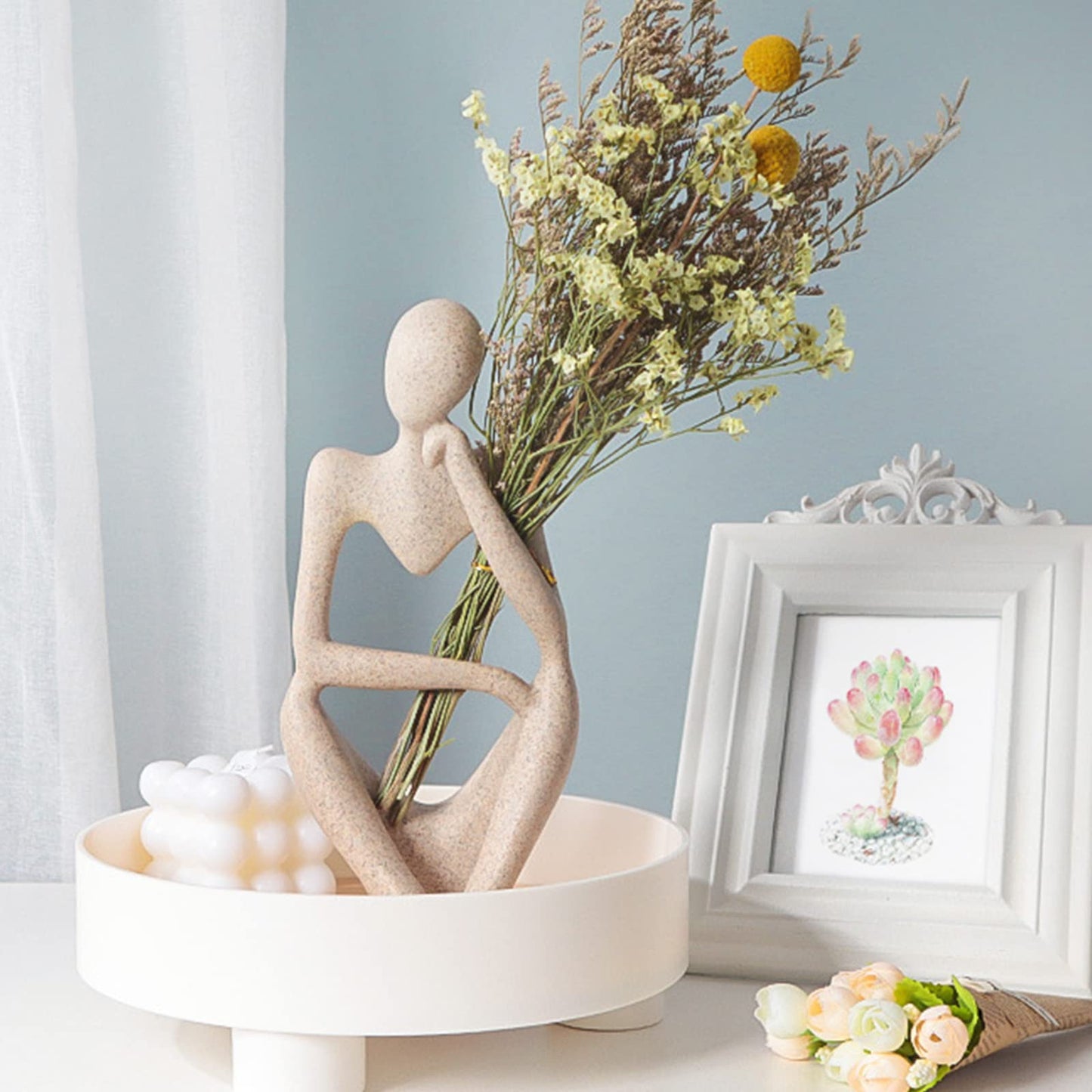 Thinker Sculptures, Sandstone Resin Thinker Statue Ornaments, Abstract Style Housewarming Gifts, Living Room Dining Desk Decorations (Right, Small)