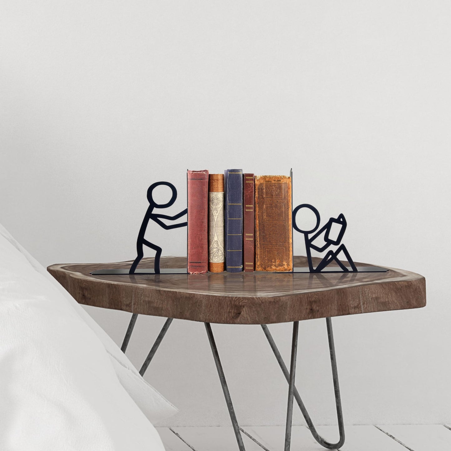 Bookends Decorative Metal Unique Office Desk Bookends Cute Book Ends Reading Decor Bookshelf Decor for Office School Library Bedroom