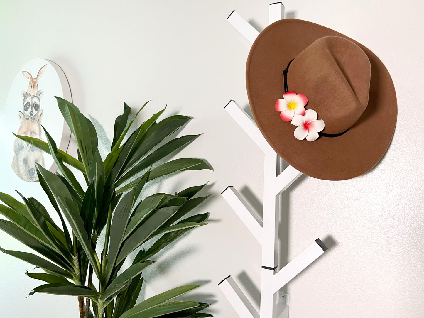 PREMIUM RACKS Coat Rack & Hat Rack - Modern Design - Wall Mounted - Stylish - (Black)