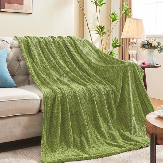 Super Soft Flannel Cozy Blankets for Adults, Washable Lightweight Blanket for Couch Sofa