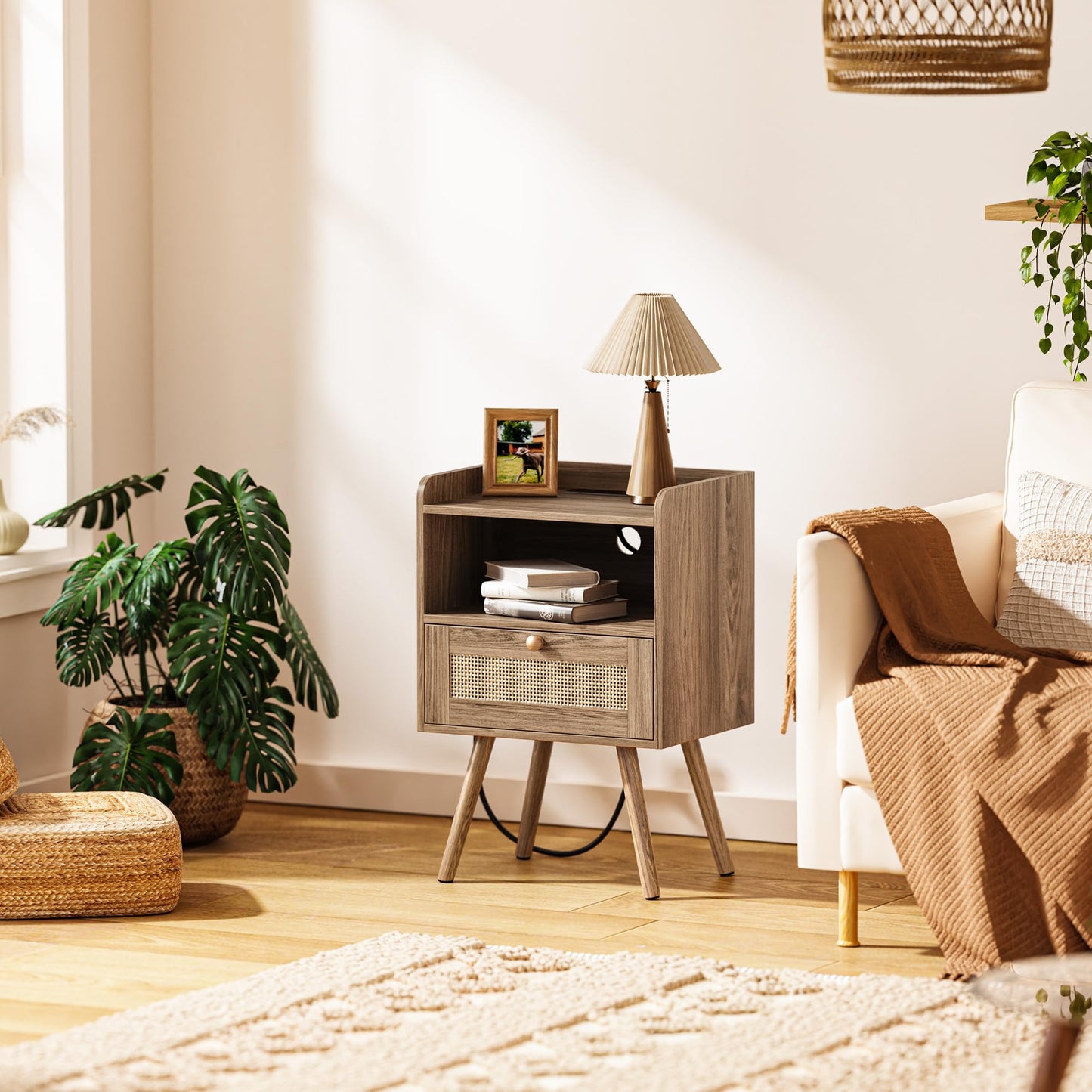 SUPERJARE Nightstands Set of 2, Night Stands with Charging Station & PE Rattan Decor Drawer, Bed Side Tables with Solid Wood Feet, End Table, for Bedroom, Living Room - Natural