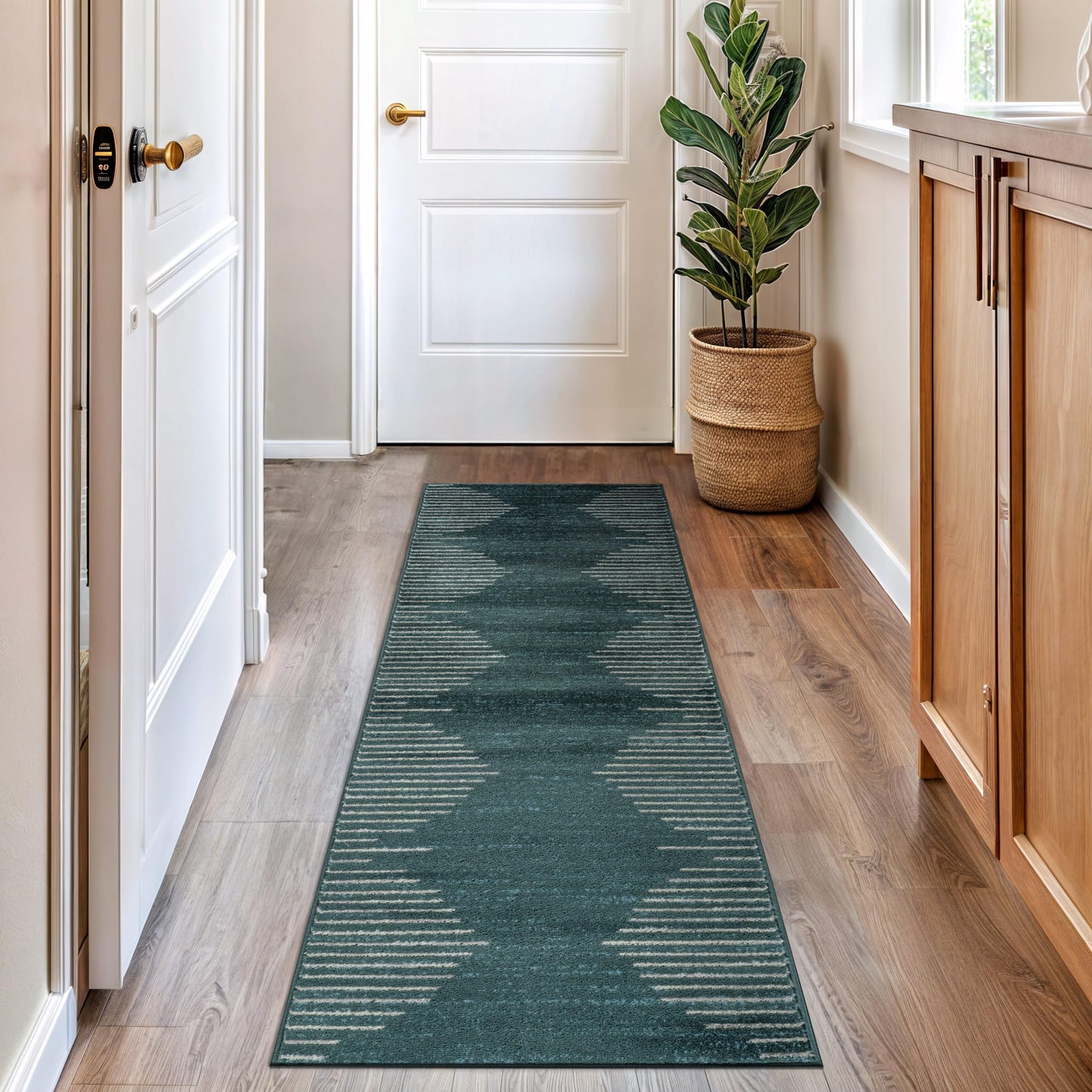 Rugshop Bohemian Stripe Stain Resistant High Traffic Living Room Kitchen Bedroom Dining Home Office Area Rug 5' x 7' Black